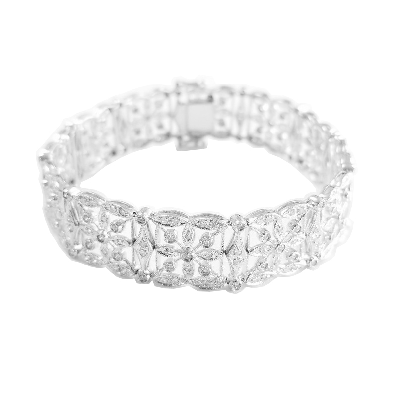 14K White Gold Diamond Bracelet with Leaf Pattern