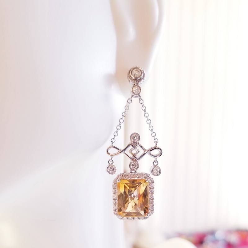 18K White Gold Chandelier Diamond Earrings With Yellow Topaz