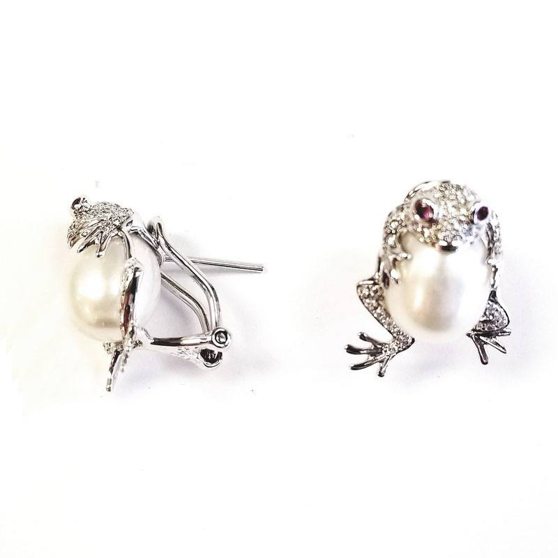 18K White Gold Frog Pearl Earrings With Gemstones