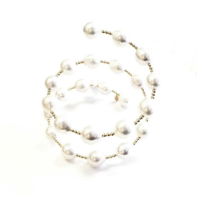 18K Yellow Gold Beaded Spiral Bracelet with Pearls