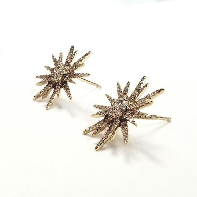 18K Yellow Gold Brown Diamond Star Earrings