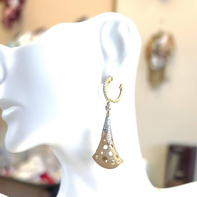18K Yellow Gold Diamond Cone Earrings
