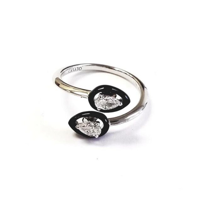 Casato 18K White Gold Open Band Double Teardrops Diamond Ring