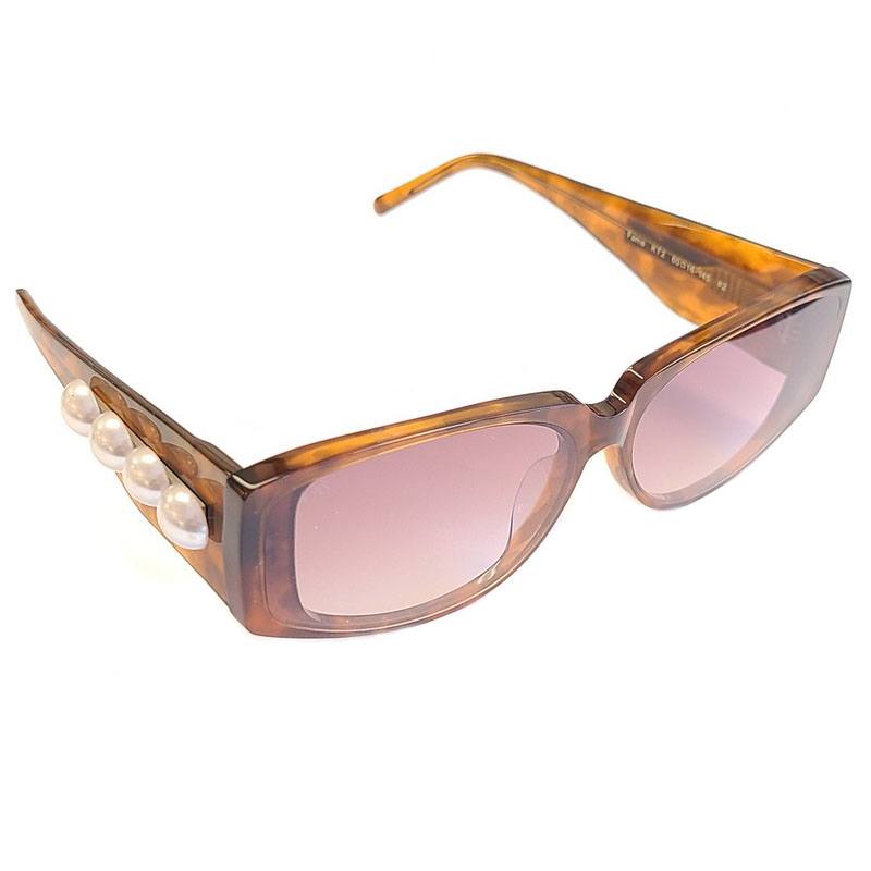 For Art’s Sake Fame Champagne Oval Sunglasses with Pearl