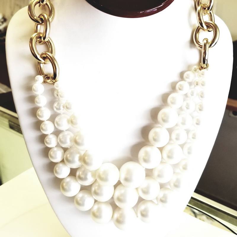 Janis Savitt 18K Yellow Gold Plated Brass Chained Multi White Pearl Necklace