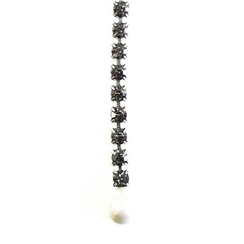 Janis Savitt Brass Lariat Crystal Necklace with Pearl