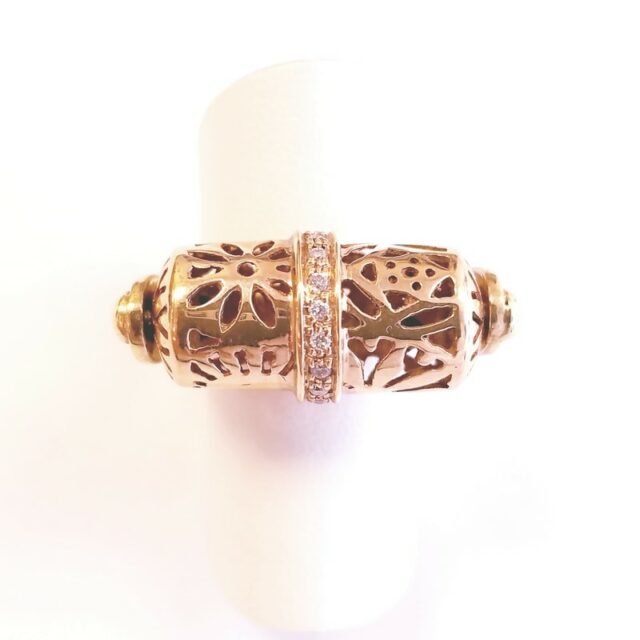 La Nouvelle Bague 18K Rose Gold Patterned Cocktail Ring with Genuine Diamonds