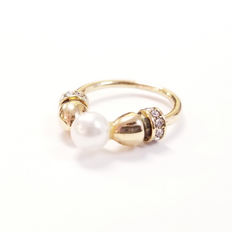 Minetani Yellow Gold Plated Stainless Steel Pearl Ring With Cubic Zirconia