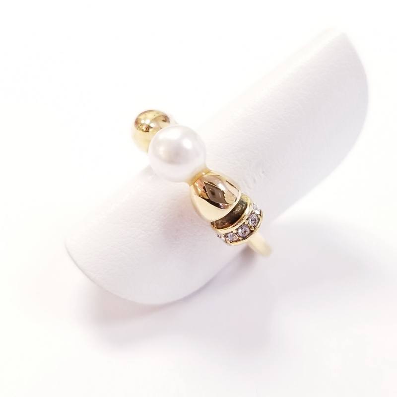 Minetani Yellow Gold Plated Stainless Steel Pearl Ring With Cubic Zirconia